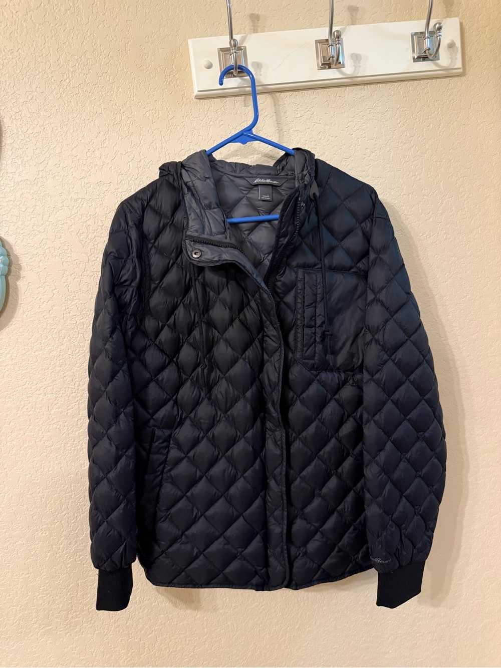 Eddie Bauer Black Quilted Hooded Puffer Jacket